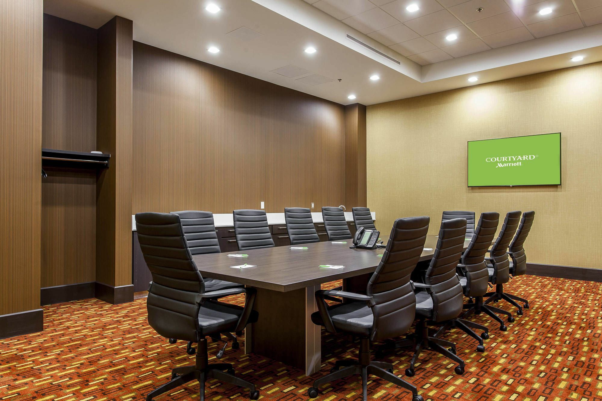 Hotel Courtyard By Marriott Montreal West Island/Baie D'Urfe Extérieur photo