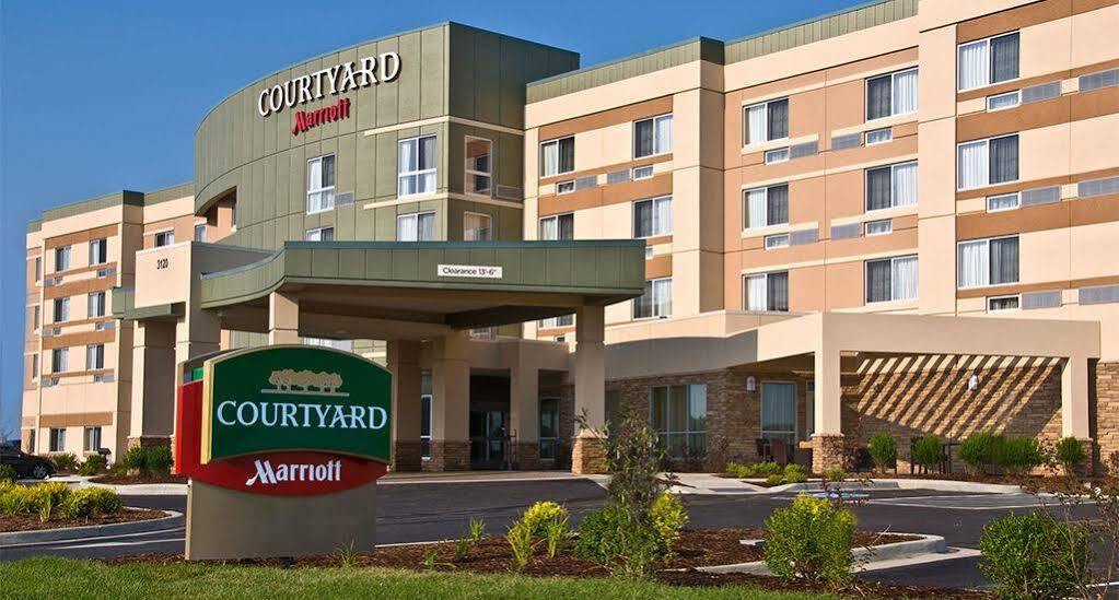 Hotel Courtyard By Marriott Montreal West Island/Baie D'Urfe Extérieur photo